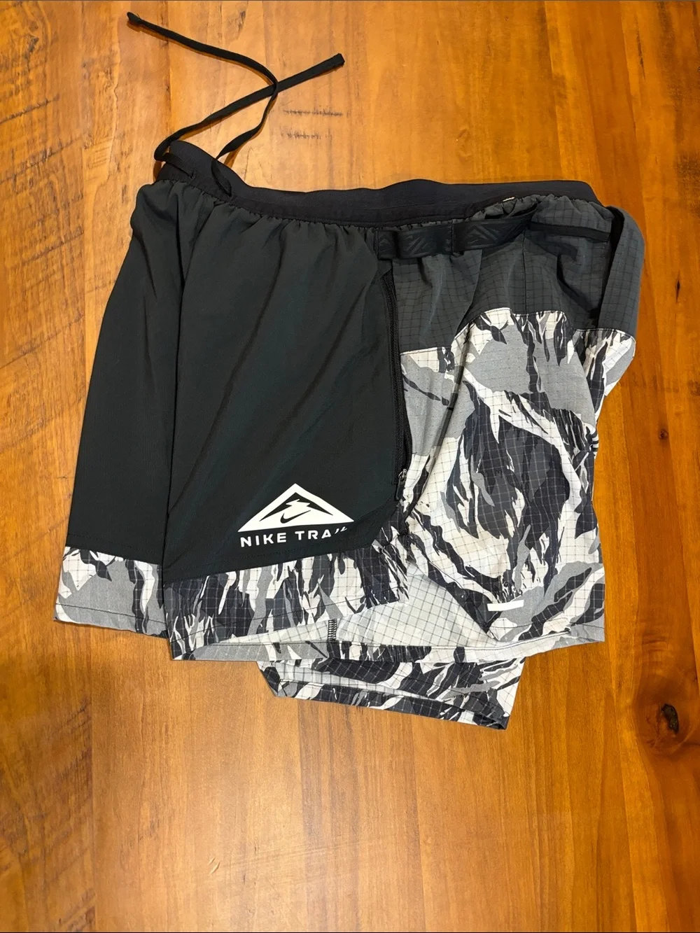 Nike Trail Men's Black and Gray Camo Running Shorts